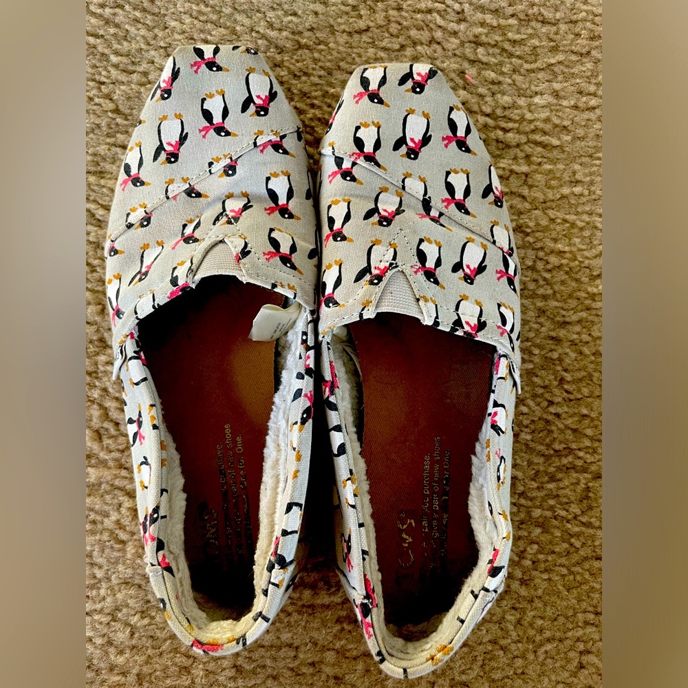 Tom’s penguin print